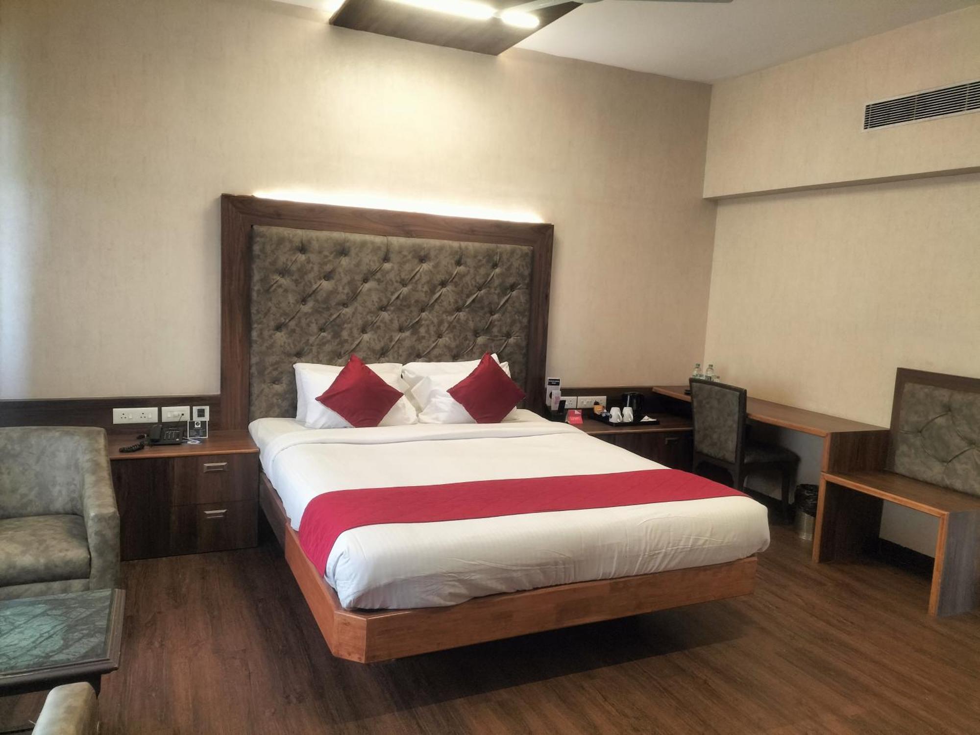 Zip By Spree Hotels Surabi International Vellore Eksteriør billede