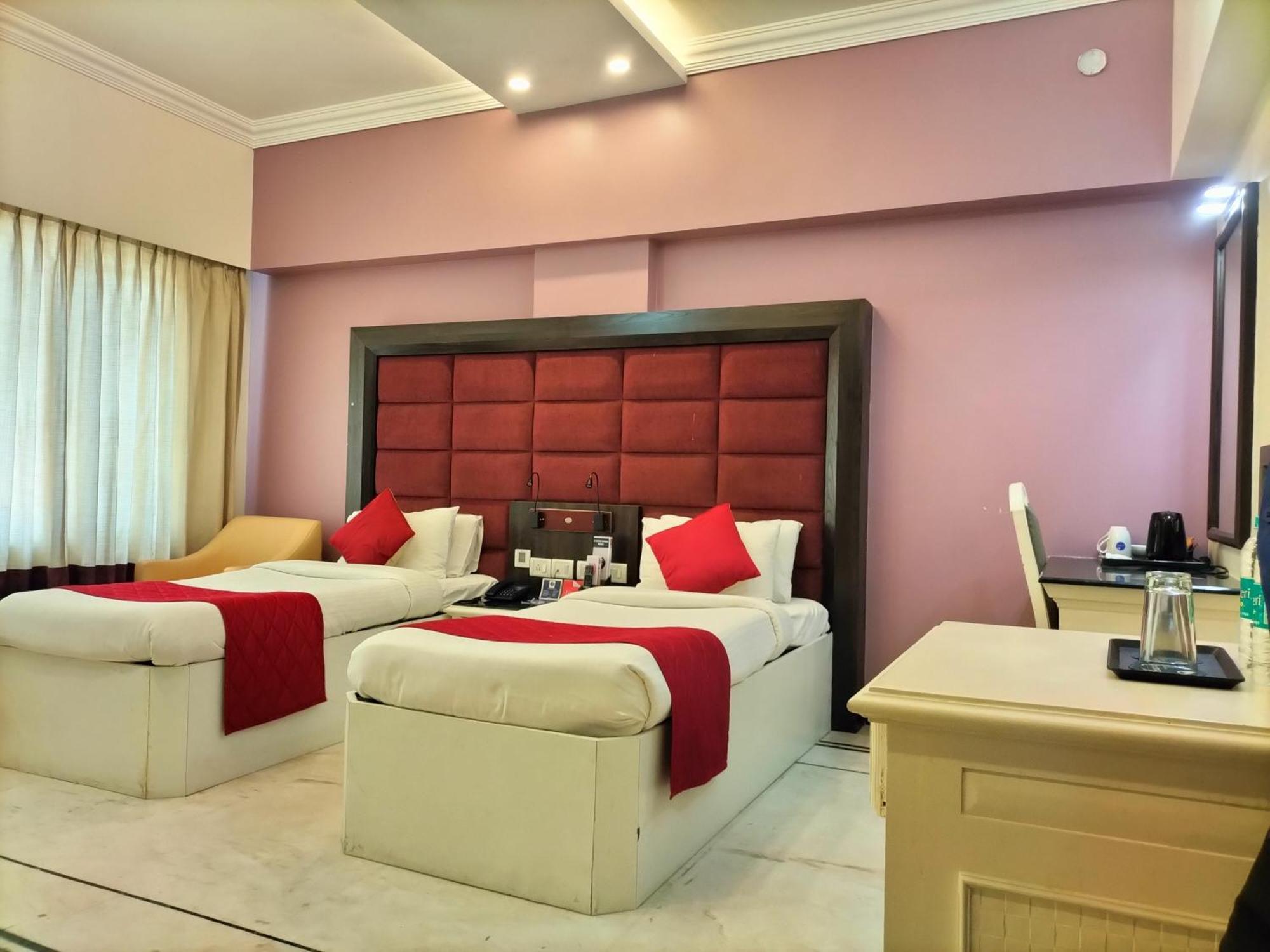 Zip By Spree Hotels Surabi International Vellore Eksteriør billede
