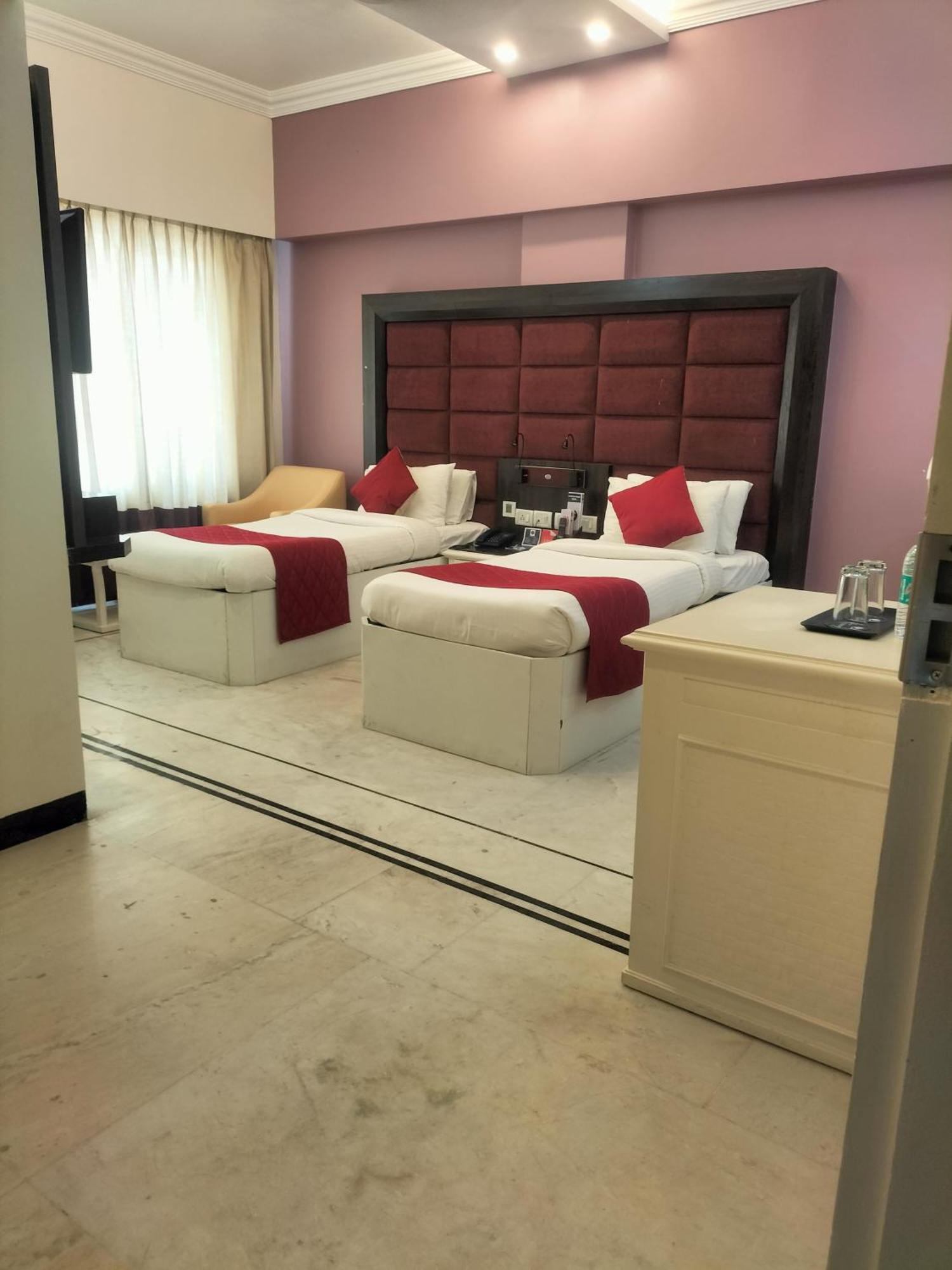Zip By Spree Hotels Surabi International Vellore Eksteriør billede