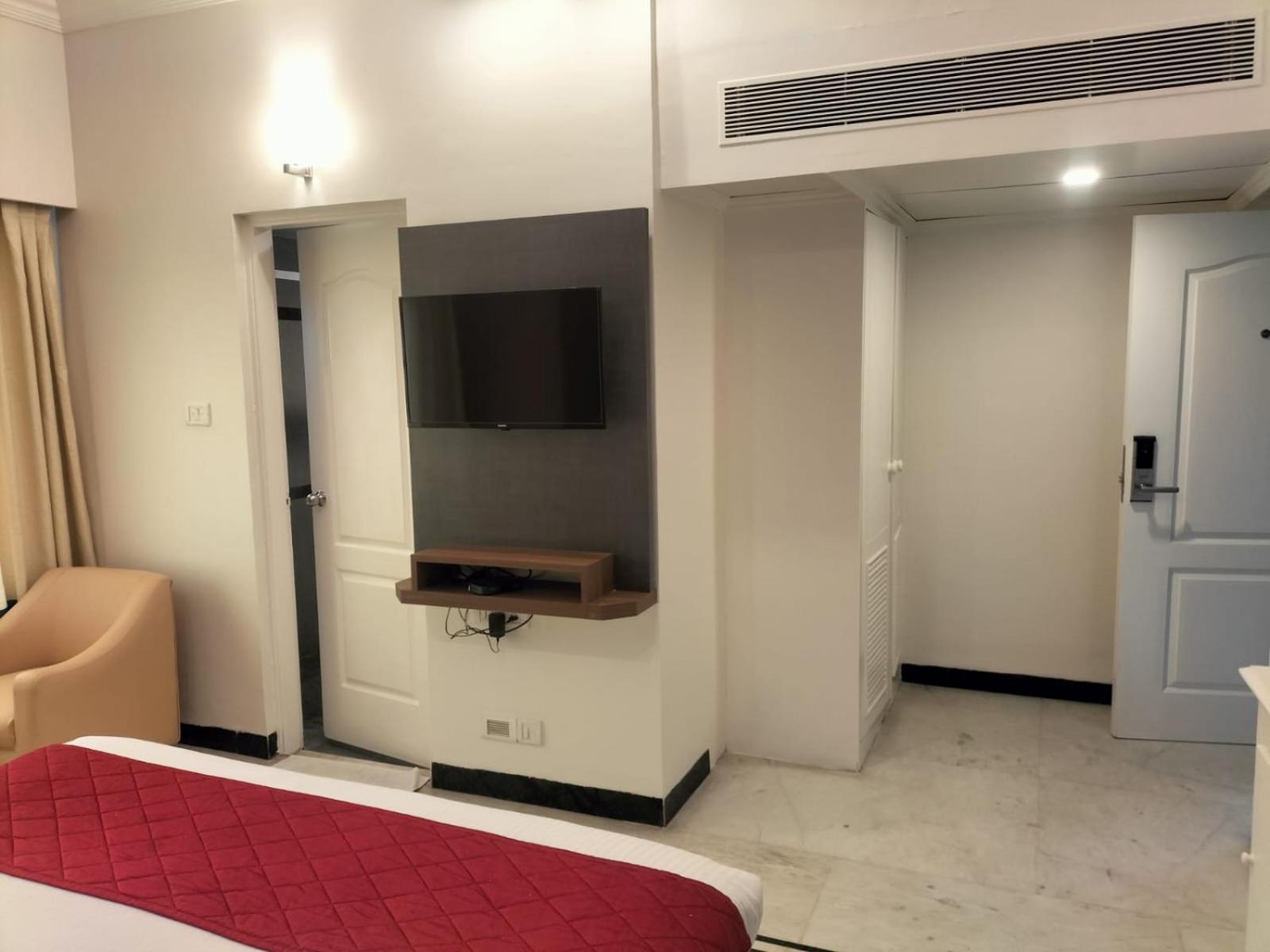 Zip By Spree Hotels Surabi International Vellore Eksteriør billede