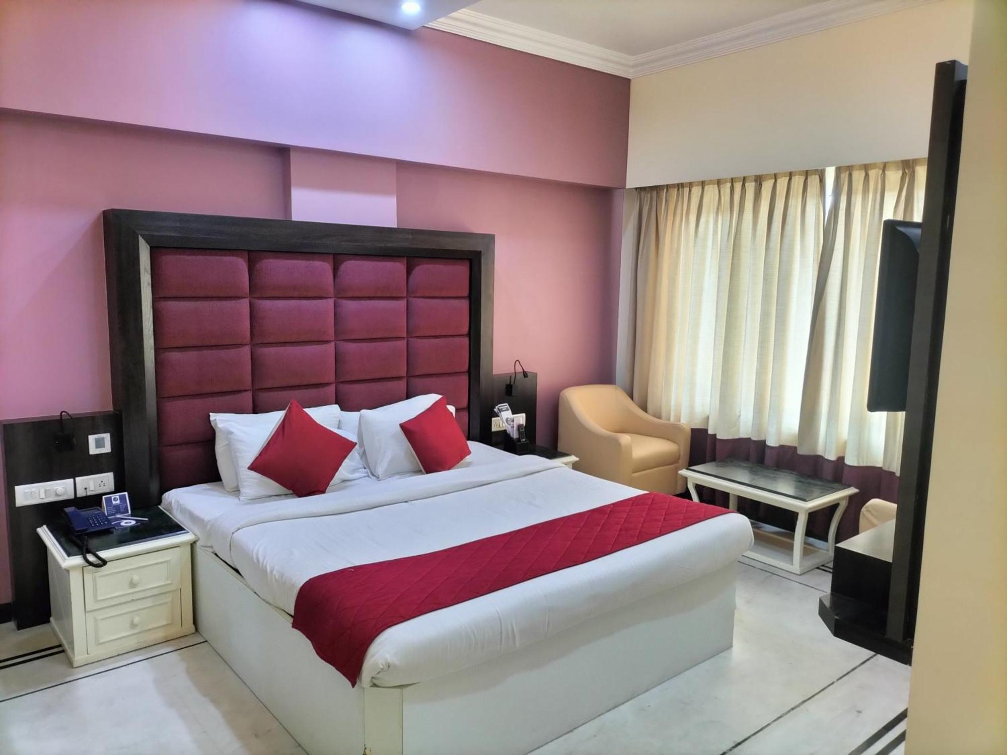 Zip By Spree Hotels Surabi International Vellore Eksteriør billede