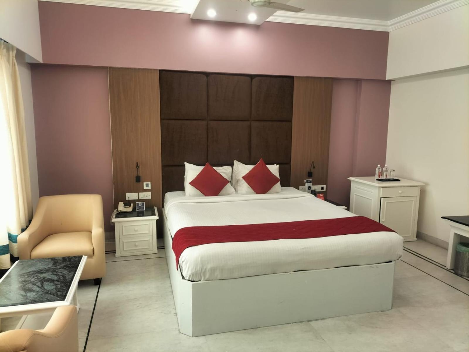 Zip By Spree Hotels Surabi International Vellore Eksteriør billede